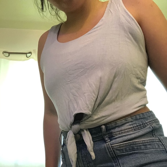 Aritzia Babaton blue tank top with tie front - Picture 3 of 3
